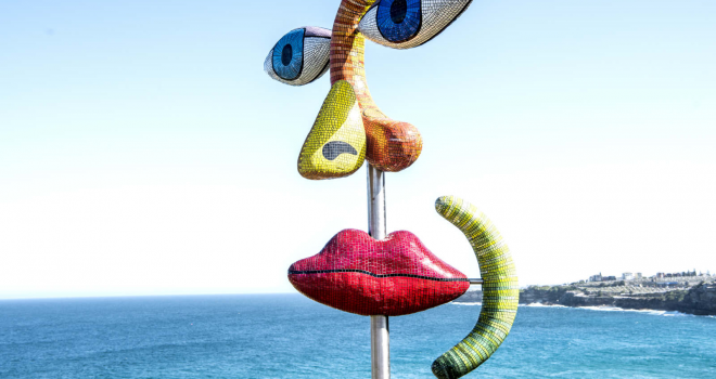 Eye candy for sale as sculptors try to break even